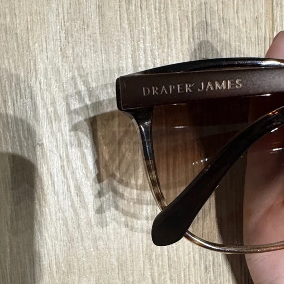 Draper James Brown Sunglasses (DJ7005) with Case - Picture 4 of 5